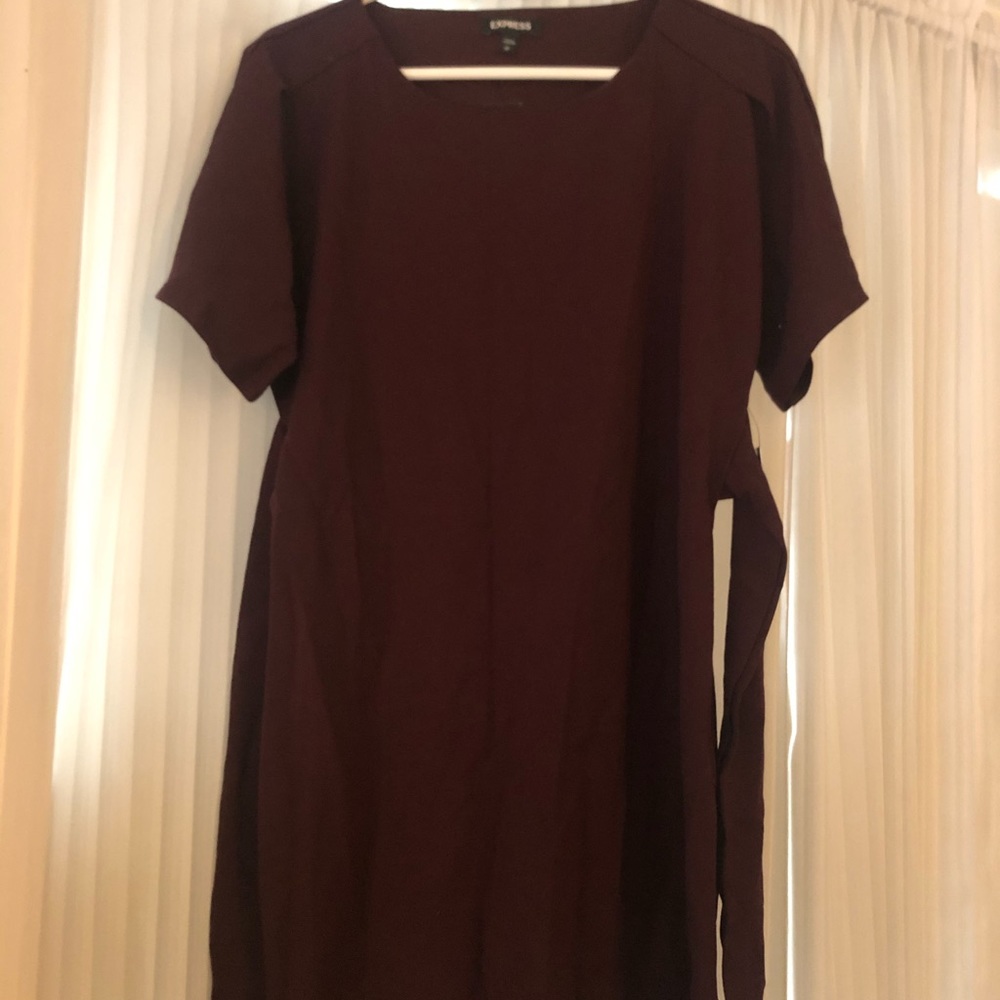 Brand new maroon short sleeved dress with tie